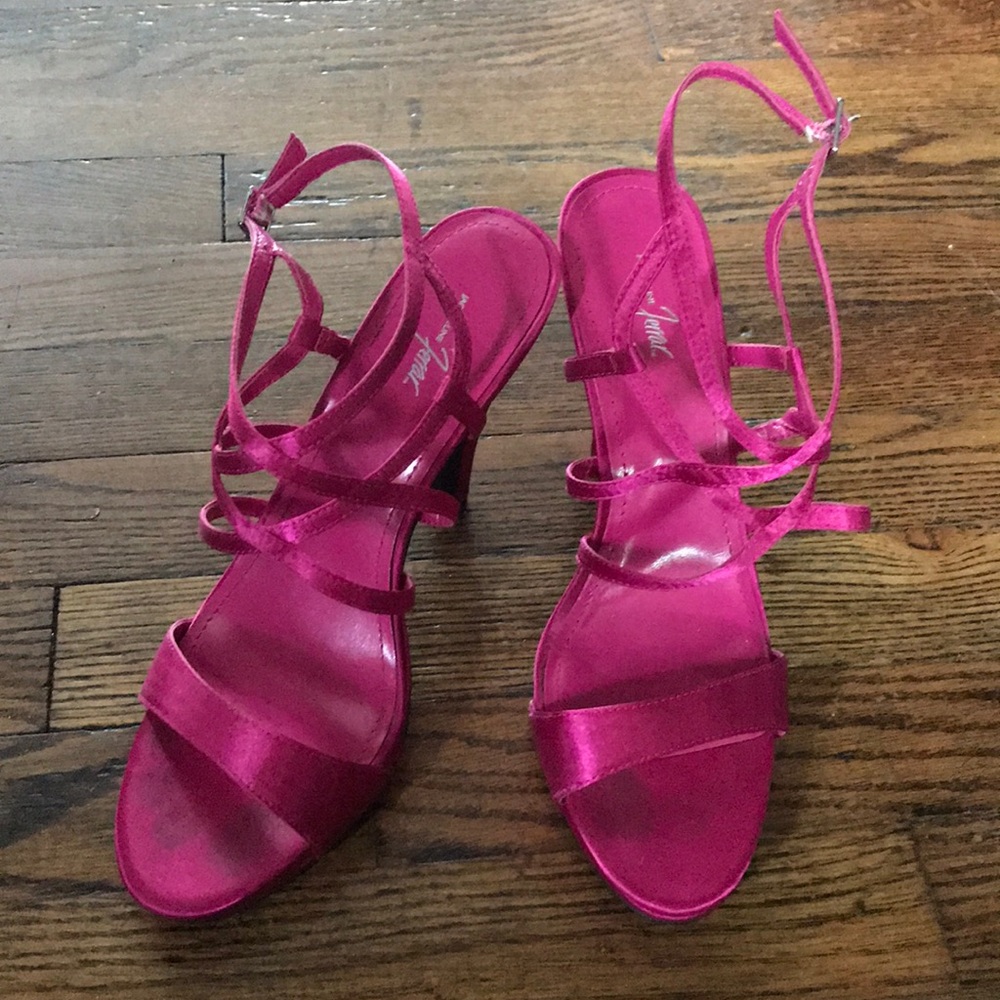 Pink heels